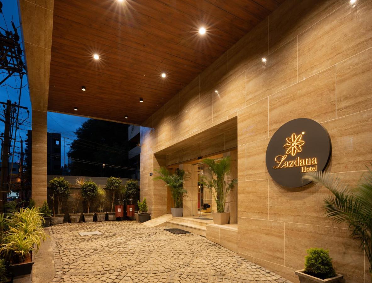 Lazdana Hotel Bangalore Luaran gambar